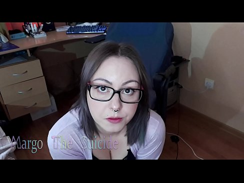 ❤️ Keçika seksî ya bi şûşeyan Dildo bi kûrahî li kamerayê dimije ❤️ Vîdyoyê qijk li me ️❤